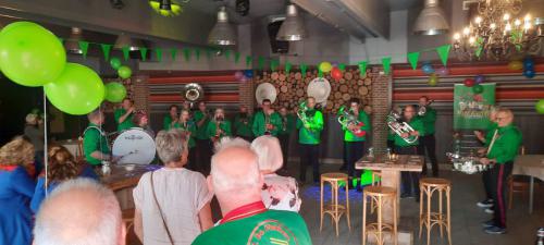 6feedb65-c93b-451a-aa27-516ba2c5efb4