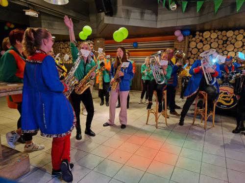 b7ed2f18-cbb8-4ea2-8b9c-061066ddc4a6