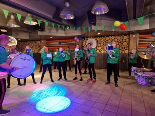 f6b14d4c-ebb1-40cb-9a0c-a3e2631e43f9